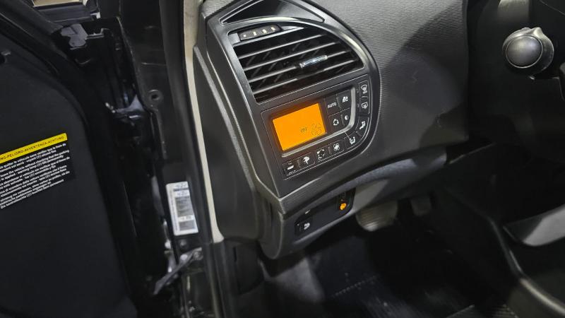 CITROEN C4 PICASSO GLXA em Três Rios