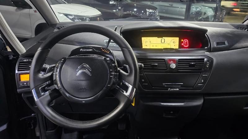 CITROEN C4 PICASSO GLXA em Três Rios