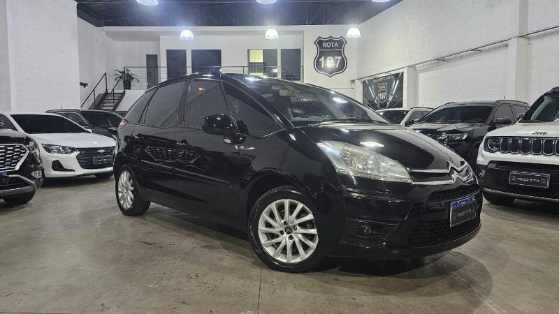 CITROEN C4 PICASSO GLXA em Três Rios