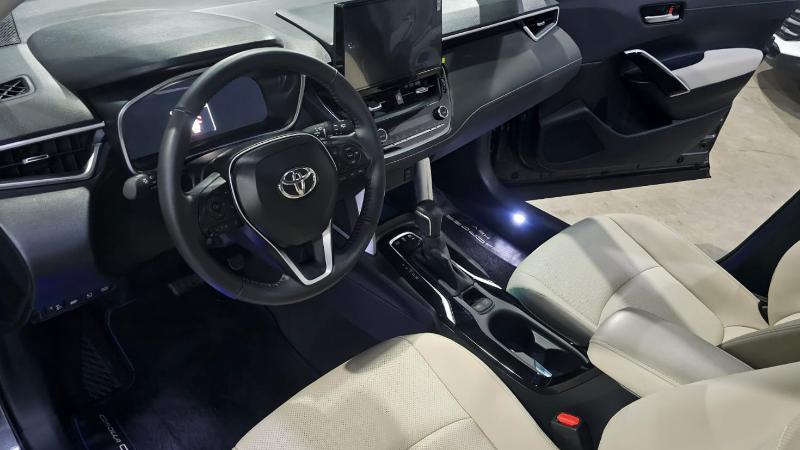 TOYOTA COROLLA CROSS XRX HYBRID em Três Rios