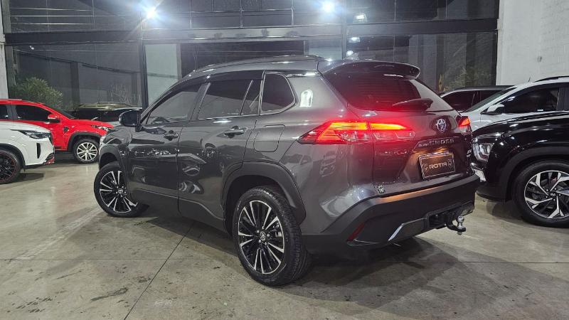 TOYOTA COROLLA CROSS XRX HYBRID em Três Rios